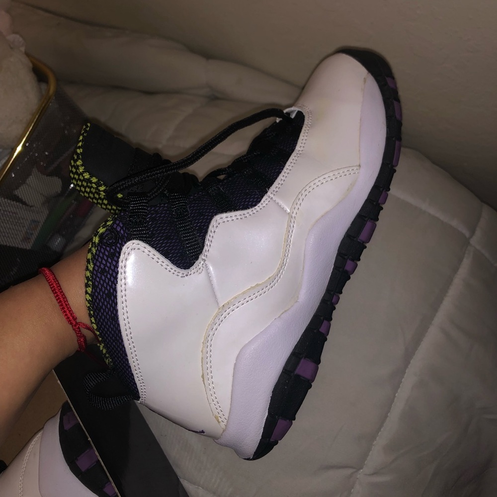 Air Jordan 10s - Picture 7 of 10